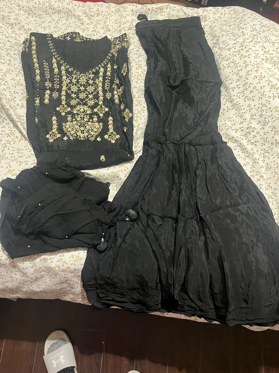Black Embroidered Kurti with Sharara Pants - photo 2