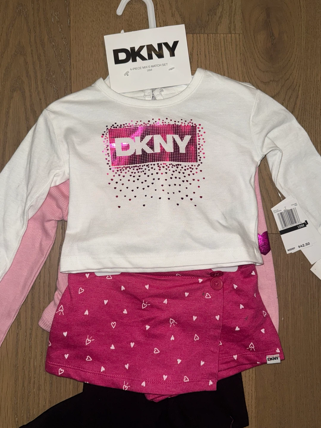 DKNY Girls’ 4-Piece Outfit Set – Size 18M
