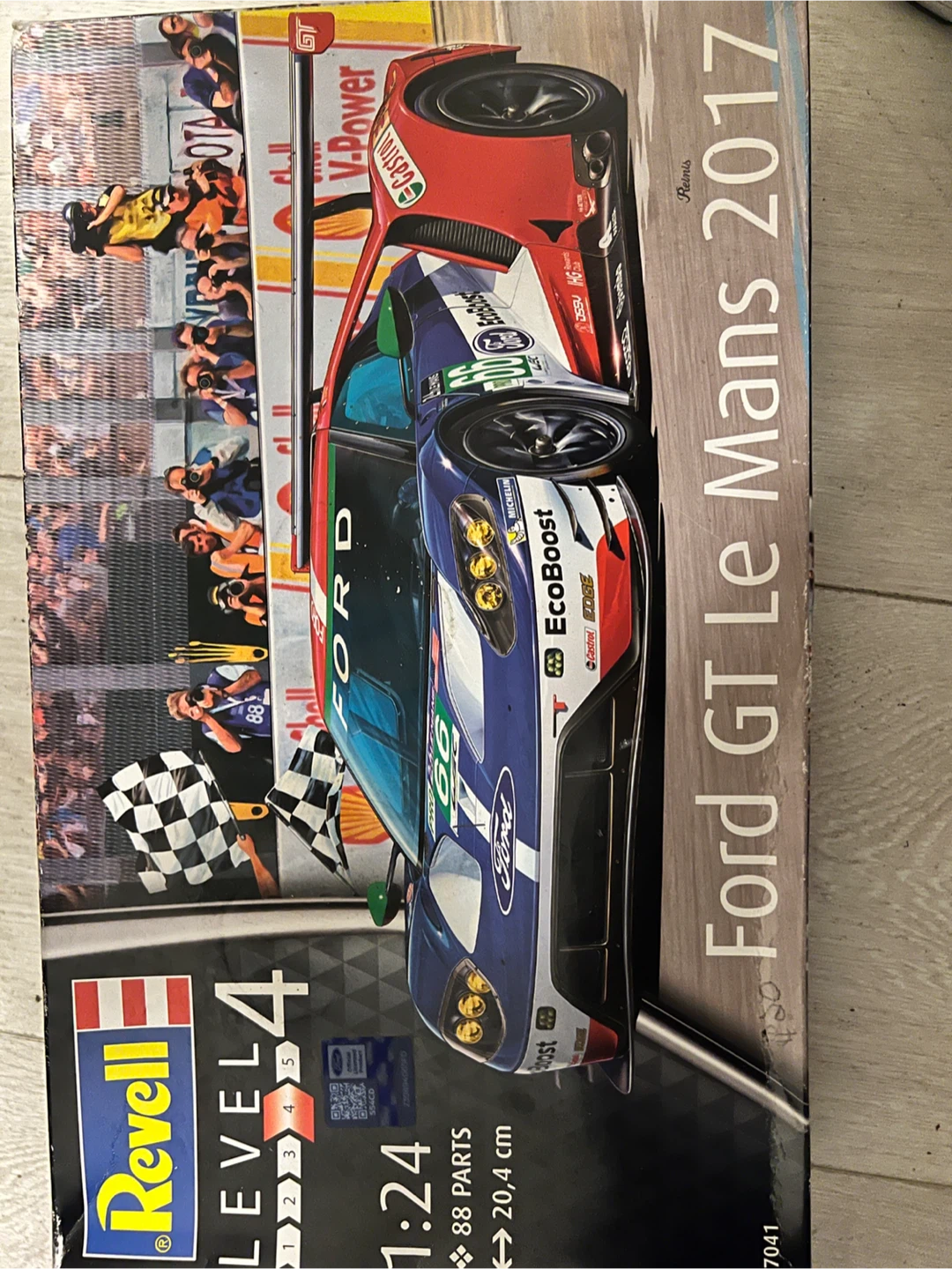 Tamiya 1/24 Scale Porsche 911 GT2 "Starcard" Model Kit - photo 2