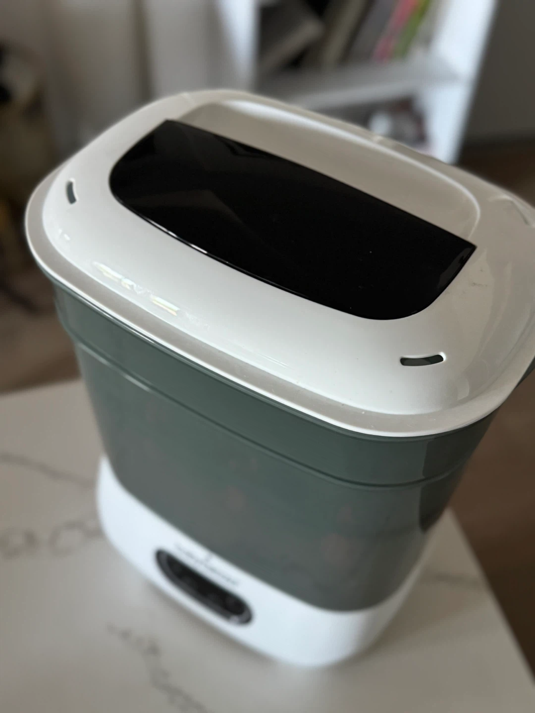 Baby Brezza Bottle Sterilizer & Dryer - photo 2