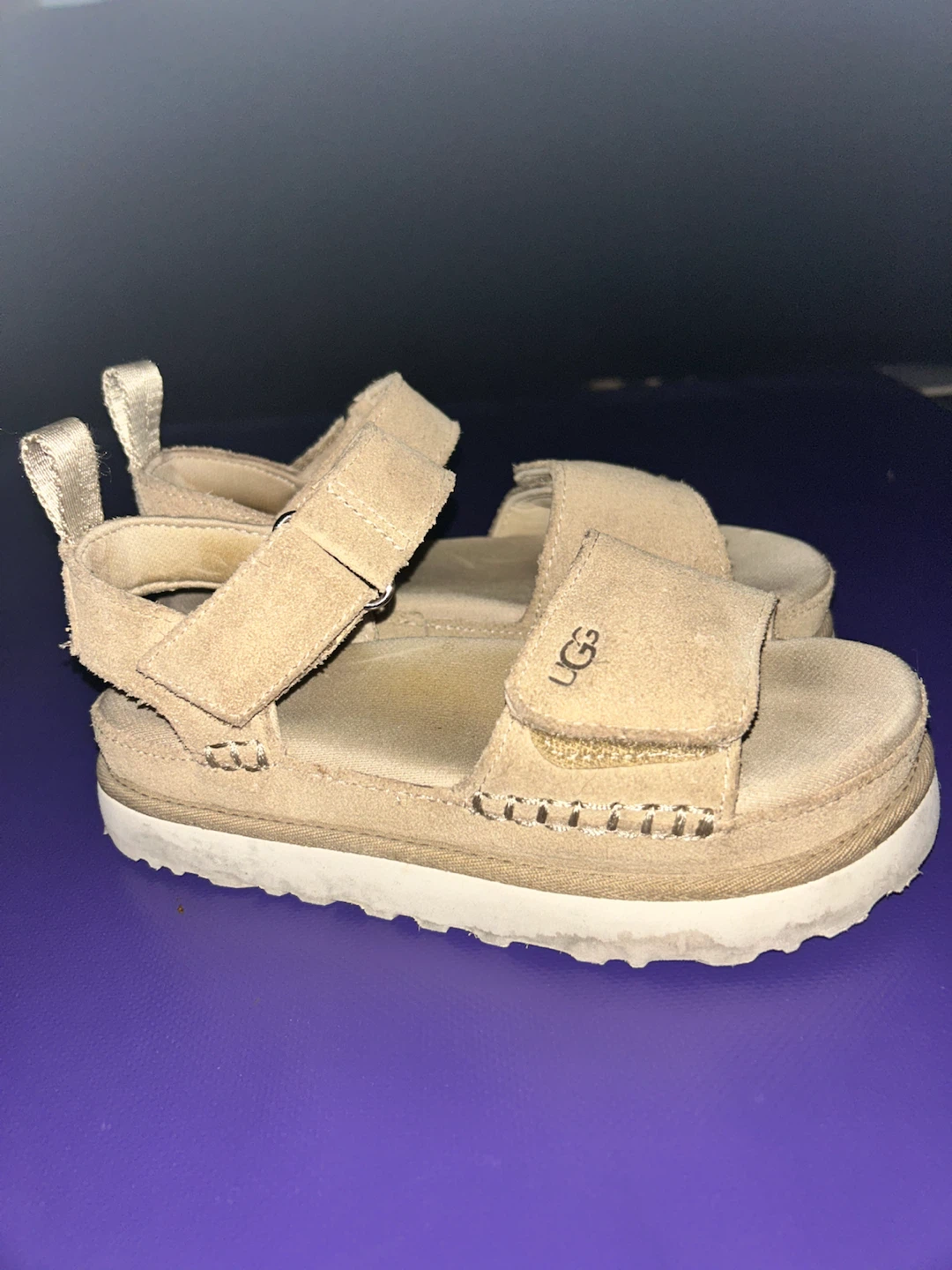 UGG Sandals Tan Suede size 6