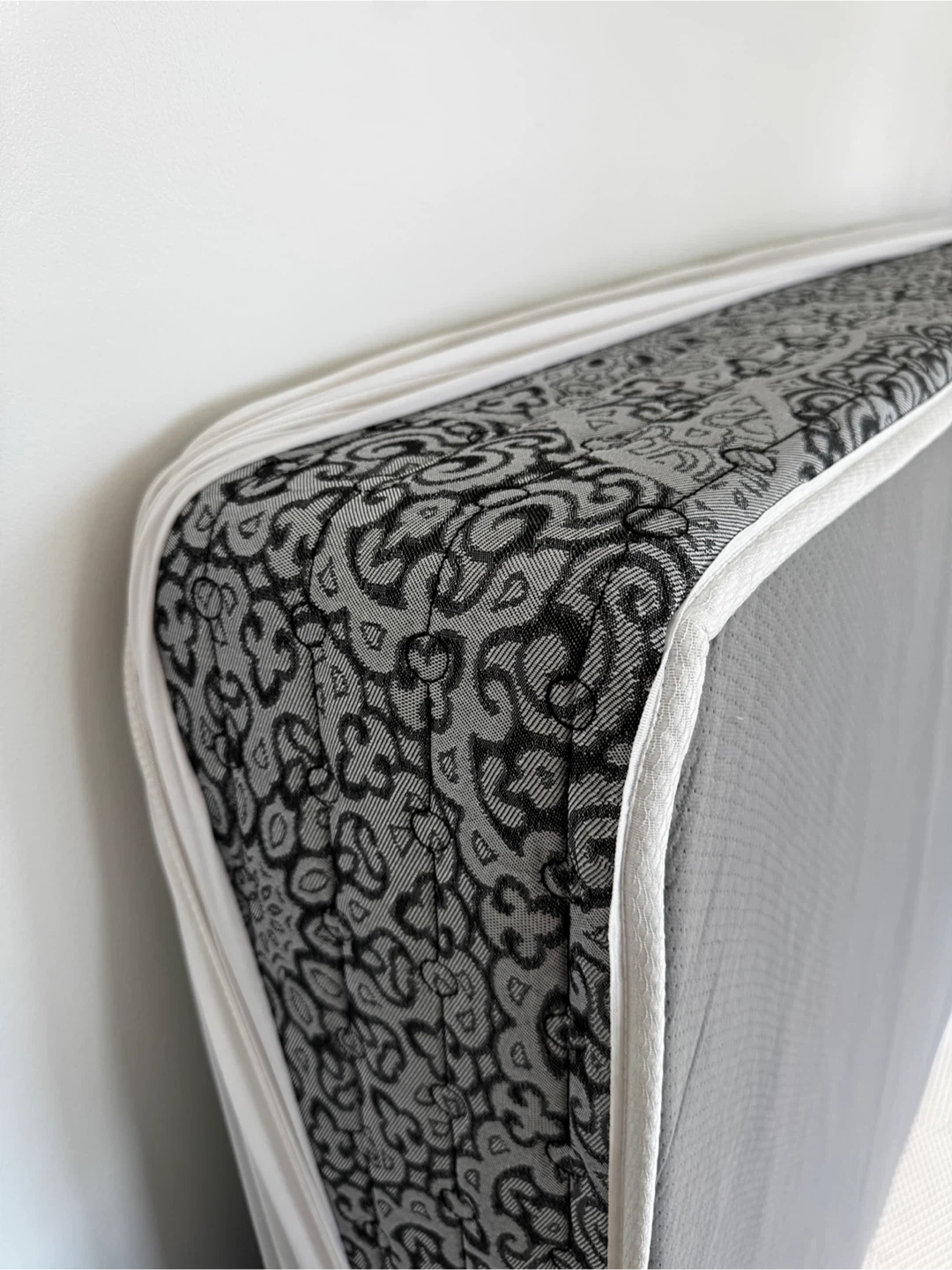Double(Full) Size Mattress - Excellent Condition - photo 3