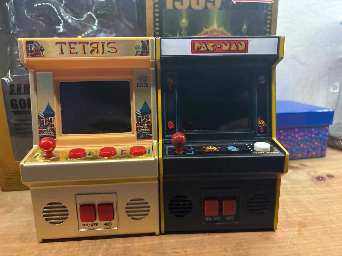 Pac-Man & Tetris Mini Arcade Games
