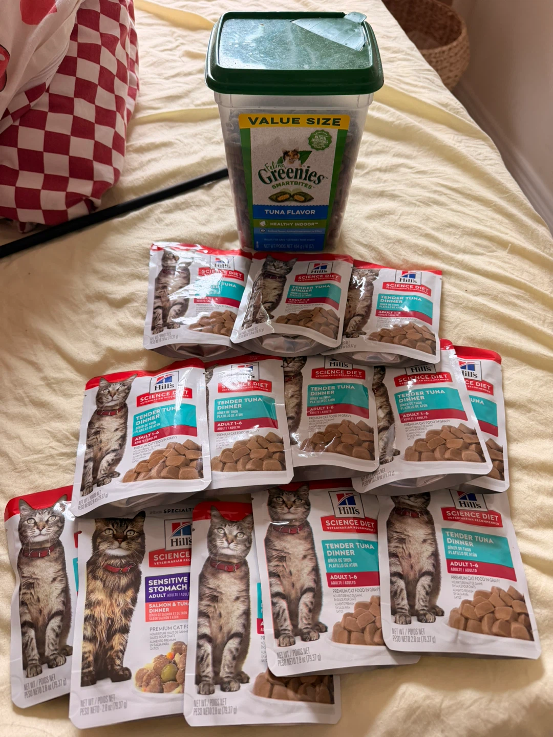 Cat Dental Treats & Hill's Science Diet Wet Cat Food Pouches