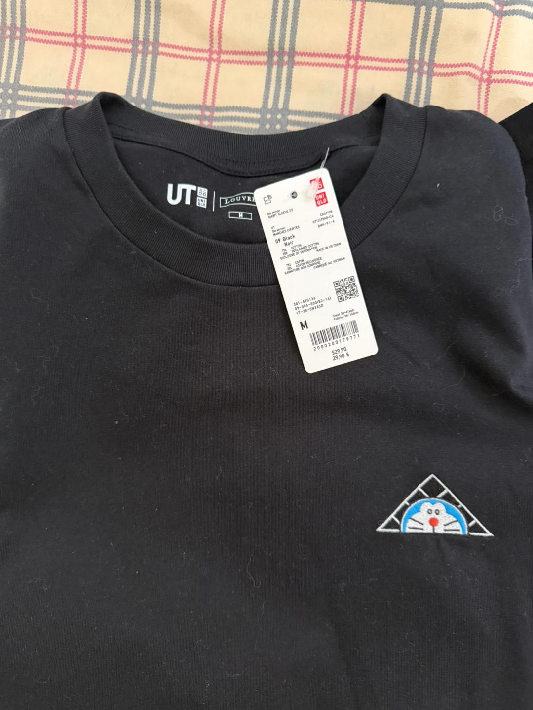 Brand new UNIQLO UT Louvre Doraemon by T-Shirt