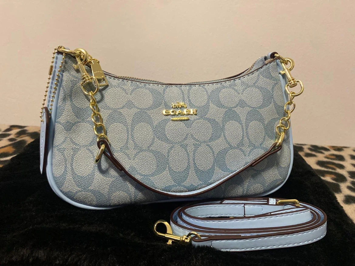 Coach Blue Teri Shoulder Bg