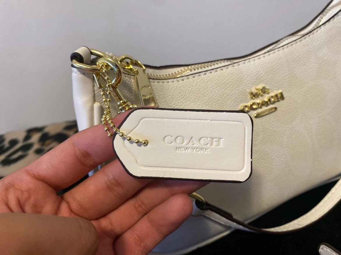 Coach White Teri Shoulder Bag - photo 3