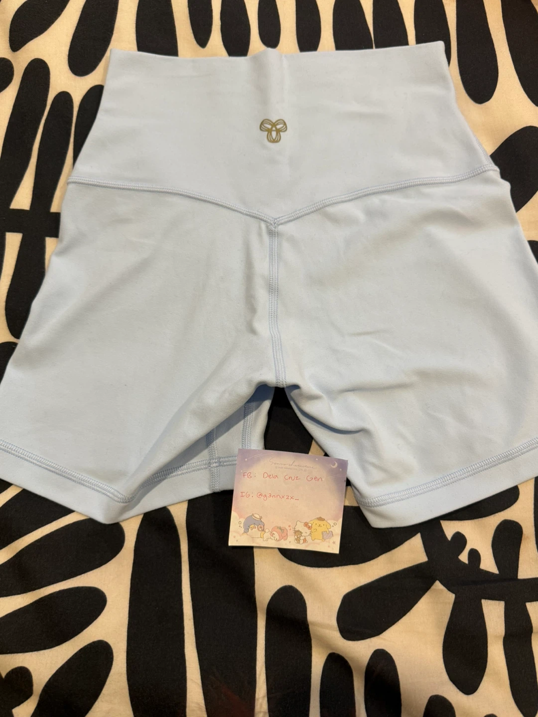 ARITZIA GOLDEN BUTTER Cheeky Hi-Rise Shorts - photo 3