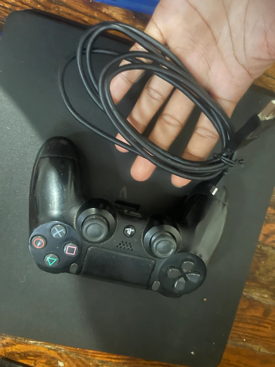 PS4 slim with controller 2 games and all wires - photo 2