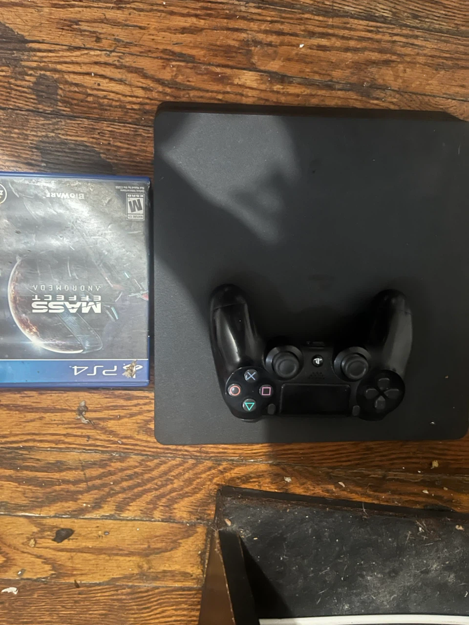 PS4 slim with controller 2 games and all wires - photo 4