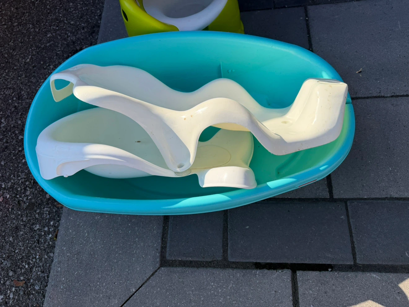 Baby Bathtub and Bath Seat - photo 2