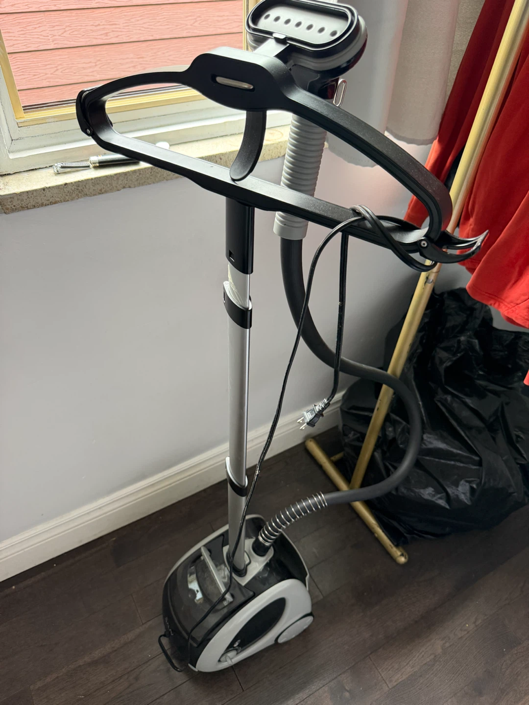 Garment Steamer Stand