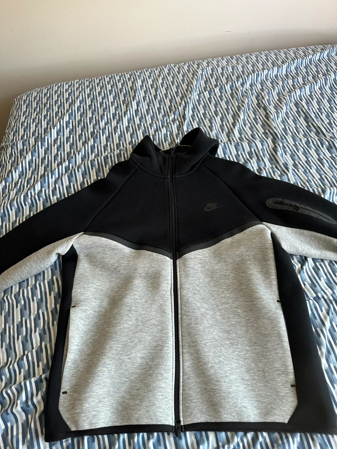 Nike Tech Fleece Full-Zip Hoodie