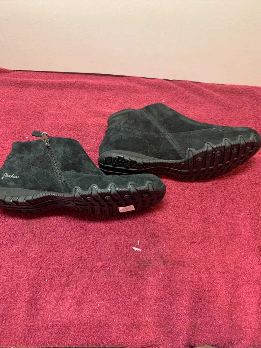 WOMAN’S SKETCHER BOOTS