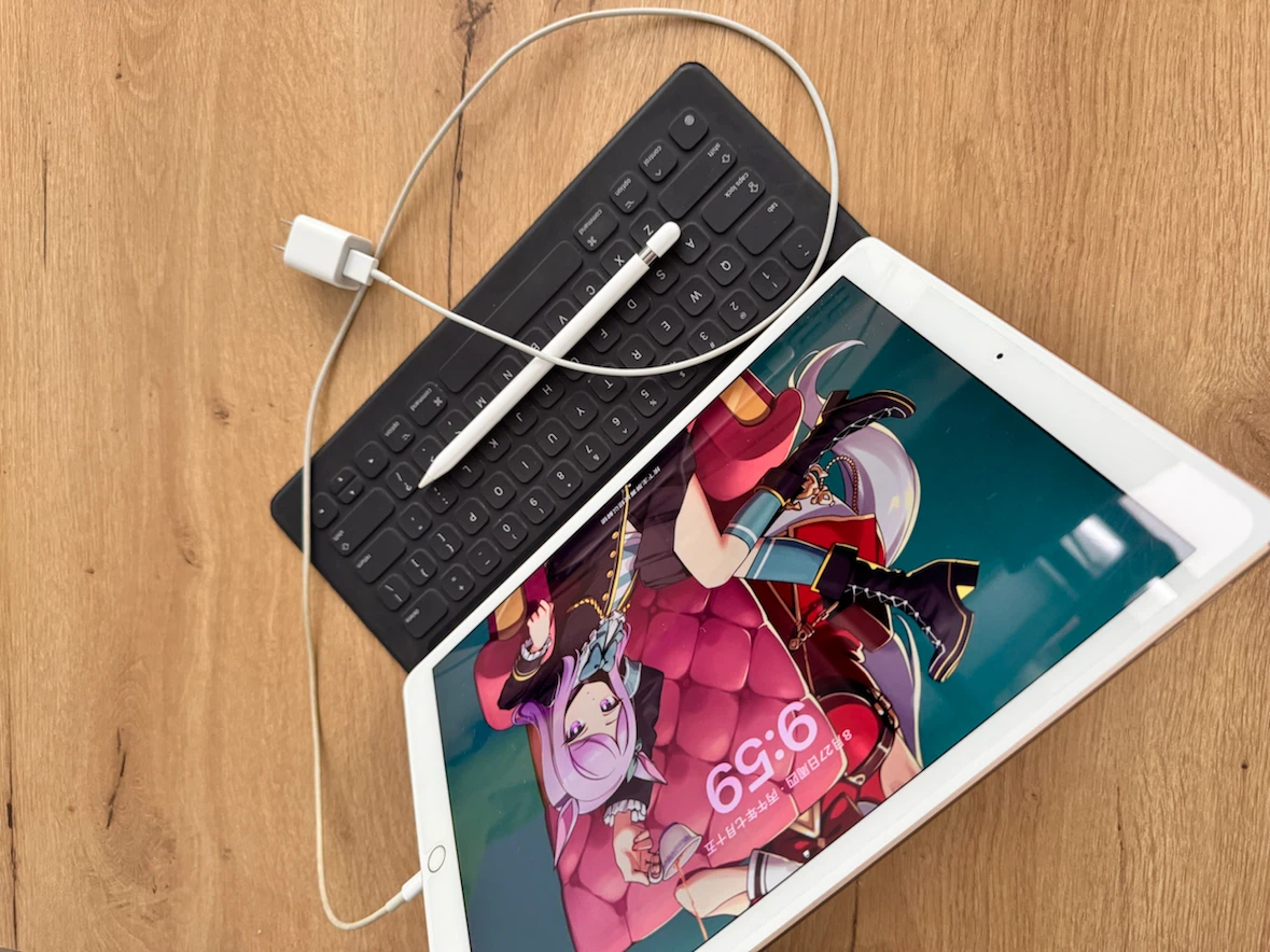 iPad Pro 12.9” 128GB + Apple Pencil - No Scratches