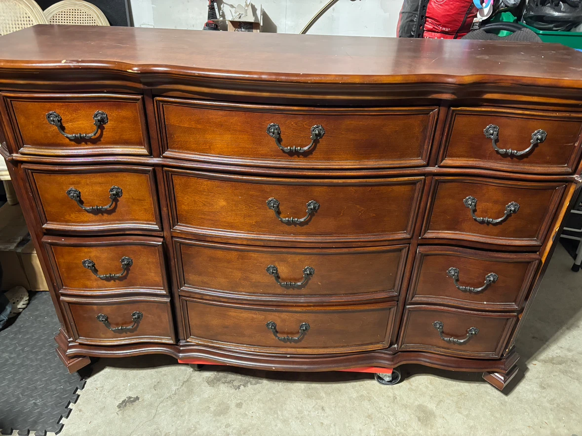 Wooden Dresser with 11 Drawers