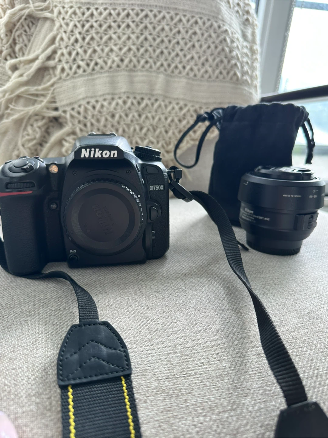 Nikon D7500 DSLR Body + Nikon 35mm f/1.8G Lens