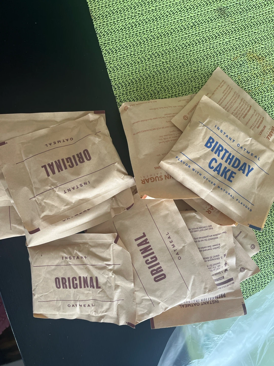 Instant Oatmeal Variety Pack - Original & Birthday Cake Flavors