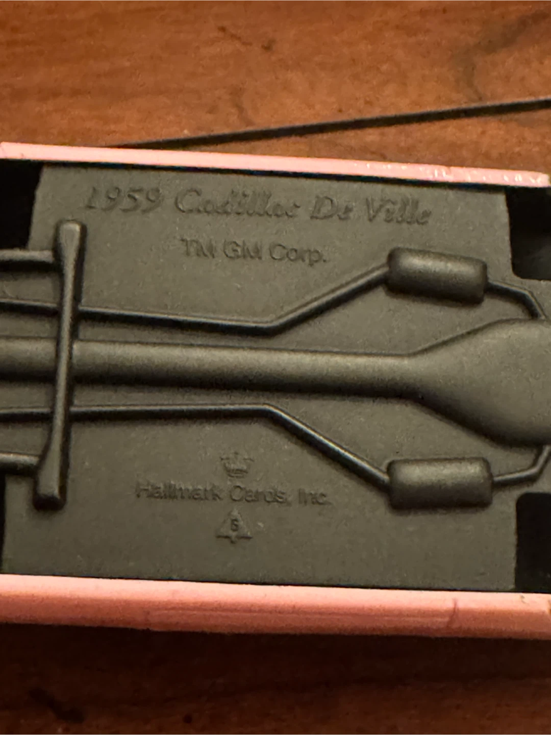 Hallmark 1959 Cadillac De Ville Keepsake Ornament - photo 5
