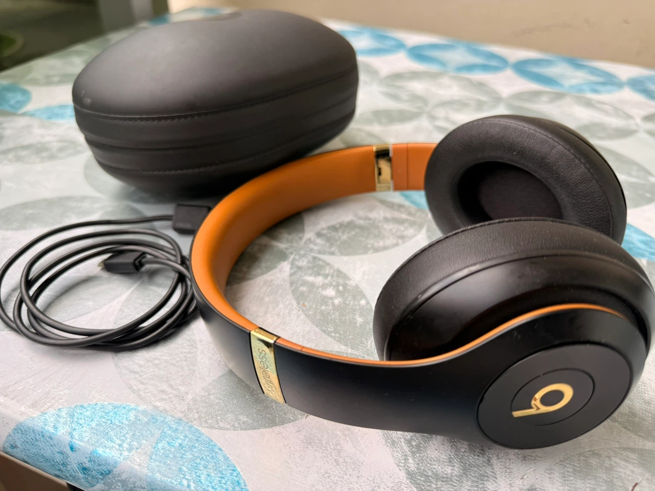 Beats Studio3 Wireless Headphones - photo 2