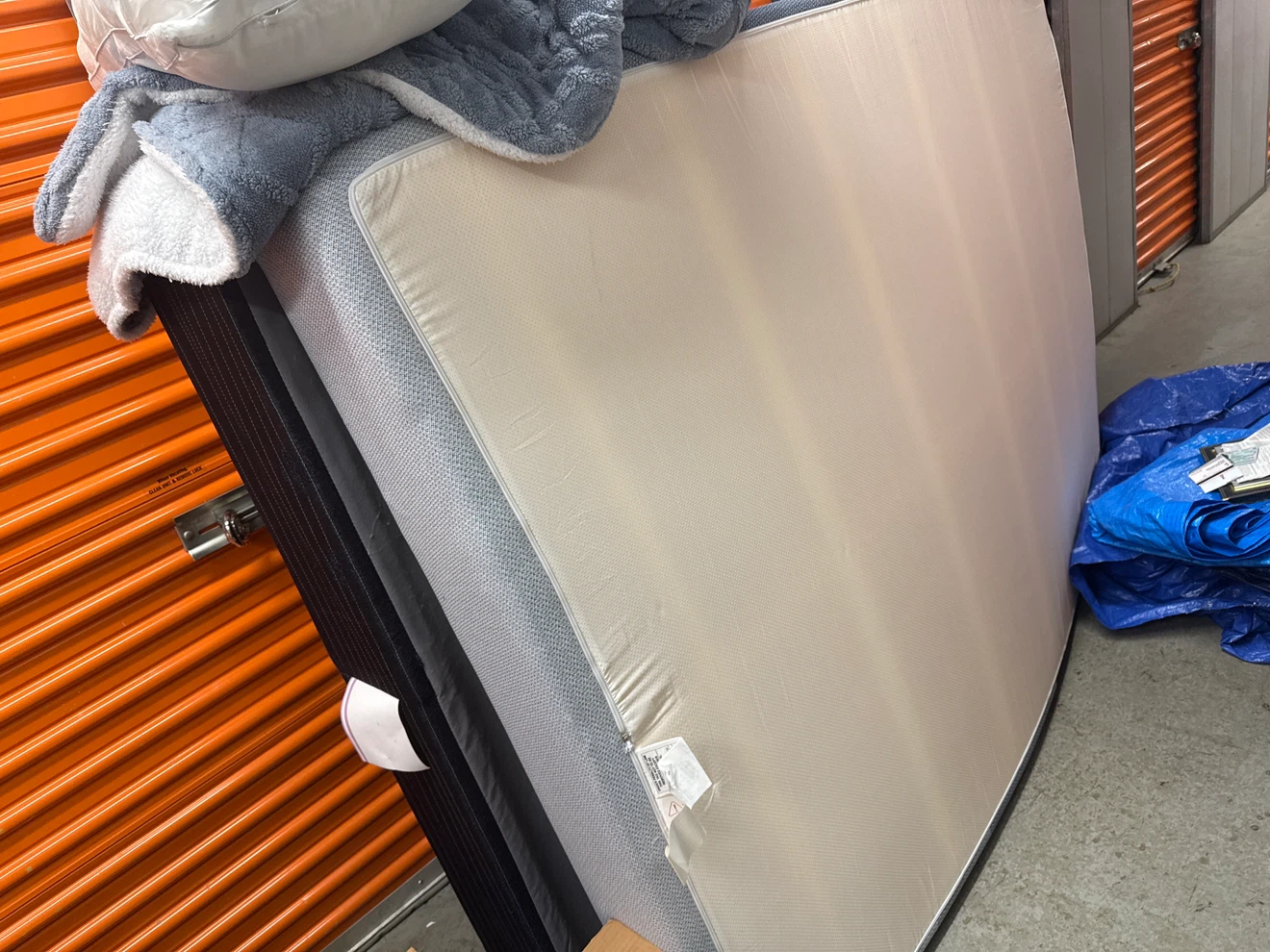 Black 3-Drawer Dresser everything for FREE - photo 4