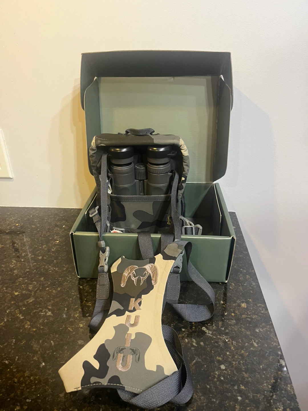 Vortex Razor HD 10x50 Binoculars