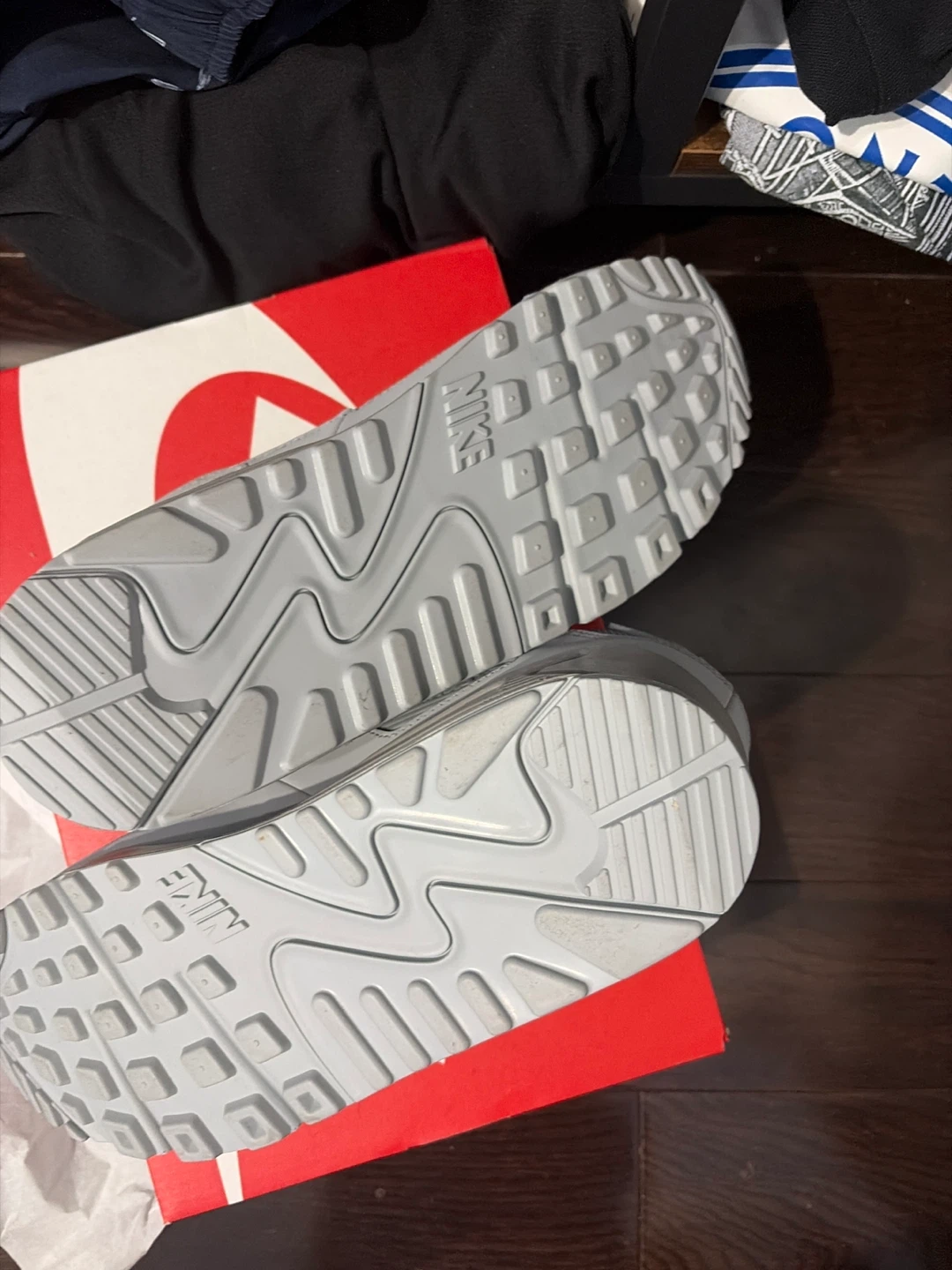 Nike Air Max 90 Grey Sneakers - photo 4