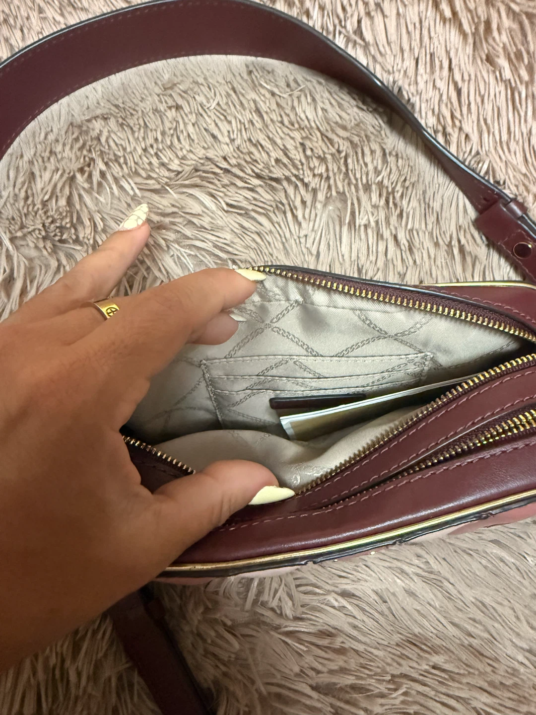 Michael Kors Striped Bag - photo 3