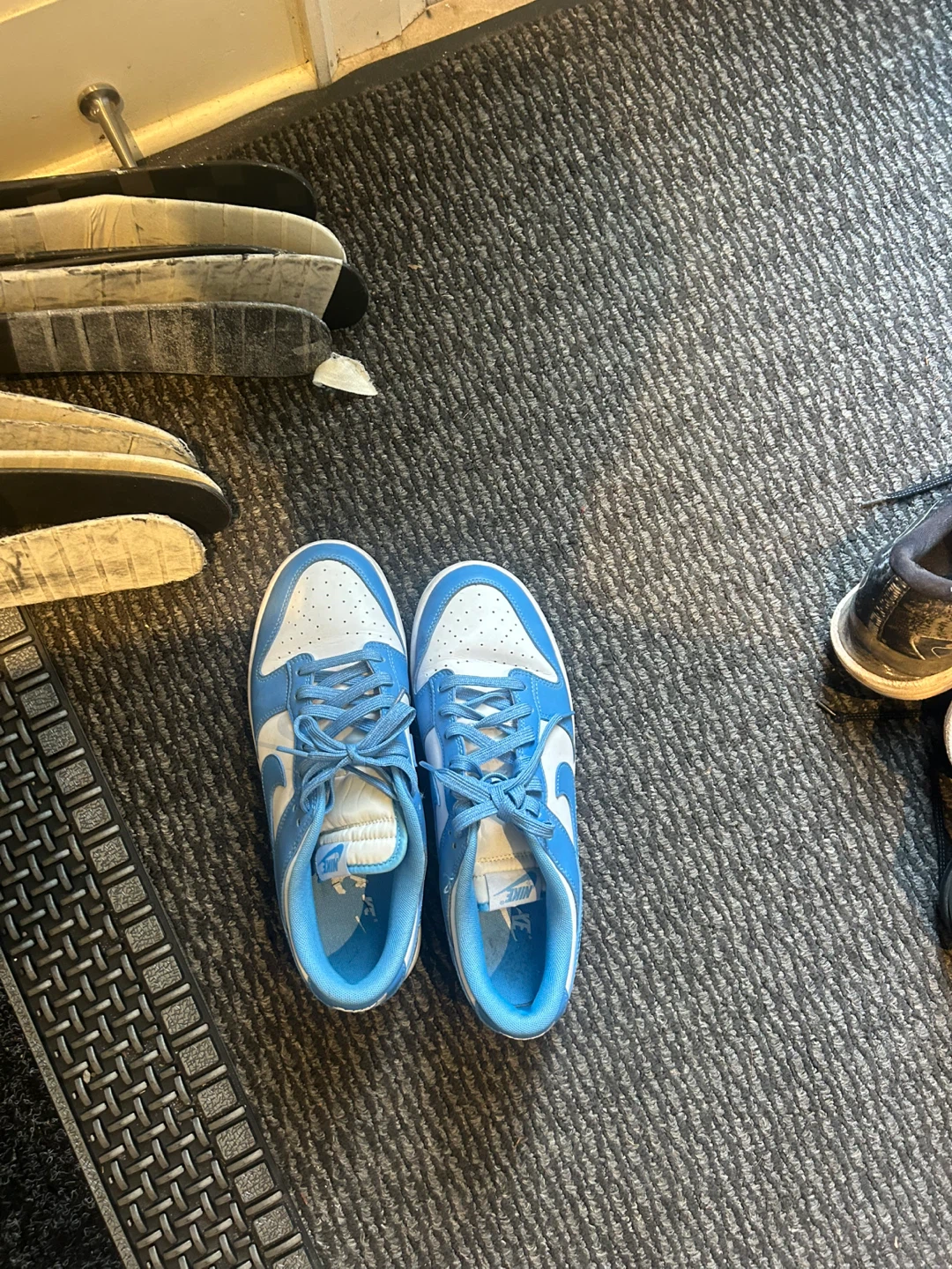 Nike Dunk Low 'University Blue' Sneakers