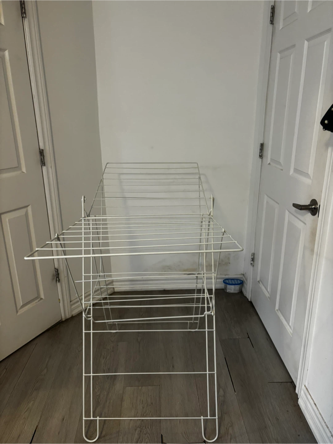 White Collapsible Laundry Drying Rack - photo 2