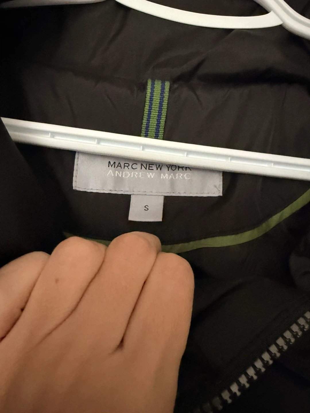 Size small women’s Puffer Jacket - photo 3