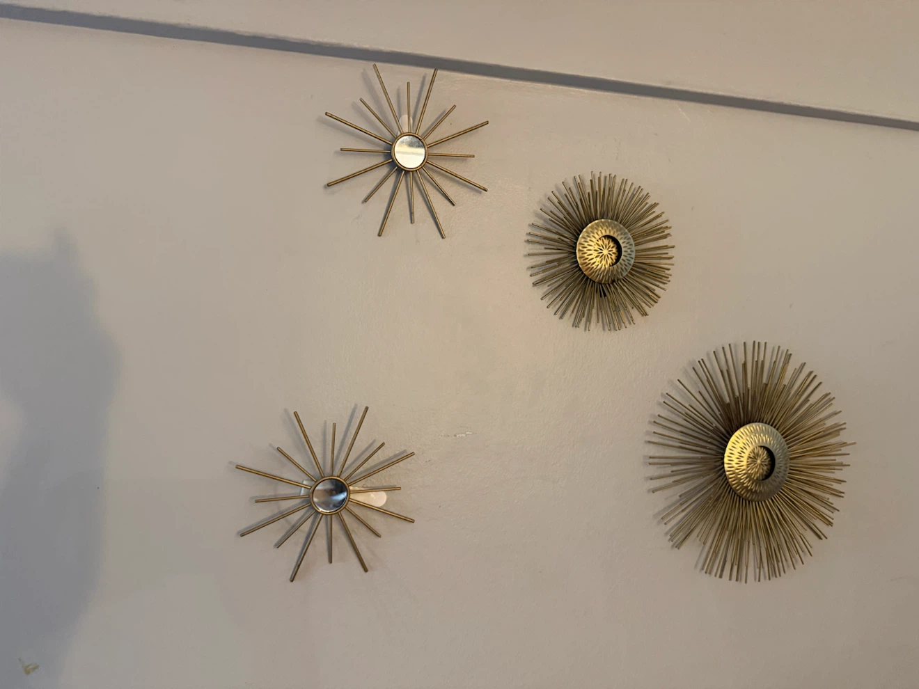 Set of 4 Gold Starburst Wall Decor