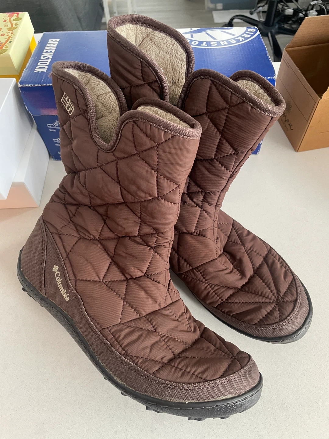 Columbia Women's Quilted Boots - Size 9 US