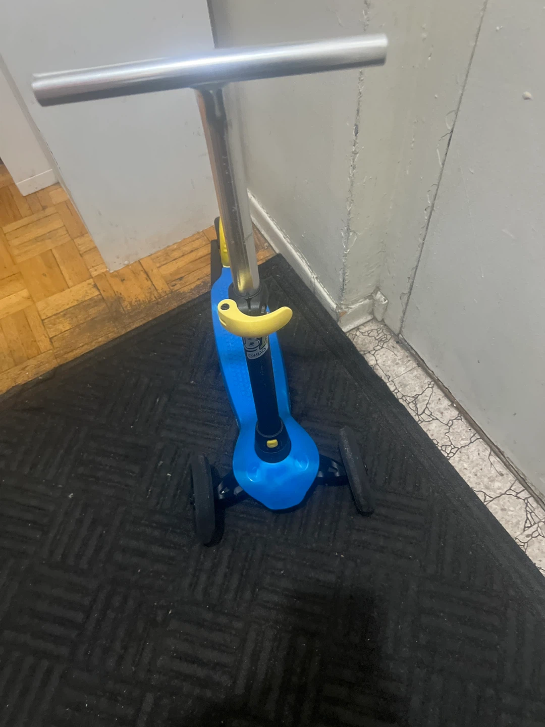 Blue 3-Wheel Scooter - photo 2