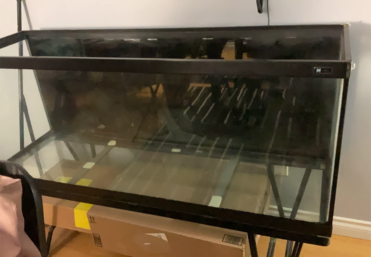 Large Aquarium Tank 125 gallon - photo 2