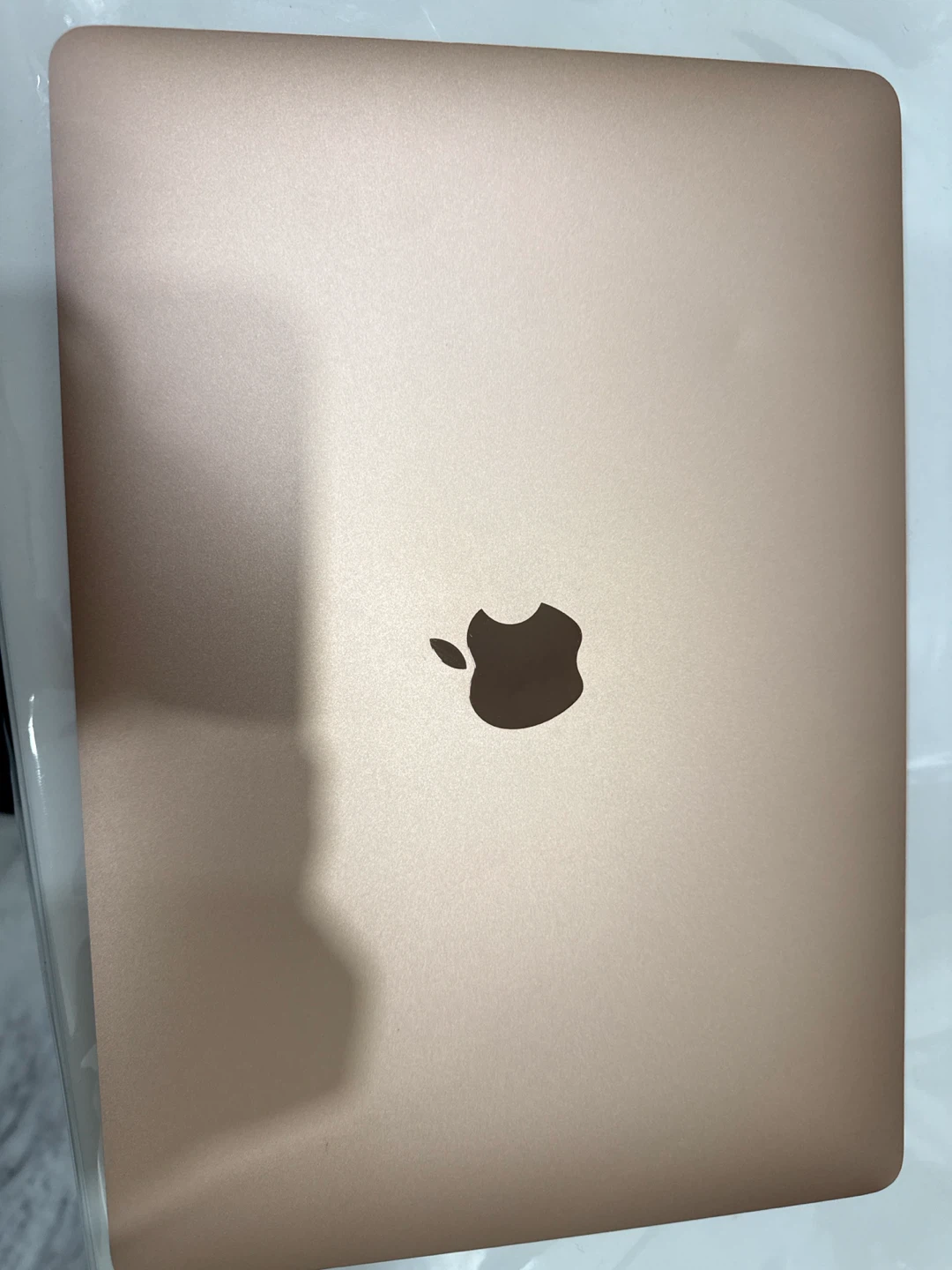 2020 MacBook Air 13” | Intel i3 | 8GB RAM | Excellent Condition - photo 2