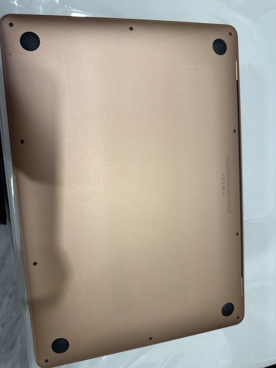 2020 MacBook Air 13” | Intel i3 | 8GB RAM | Excellent Condition - photo 3
