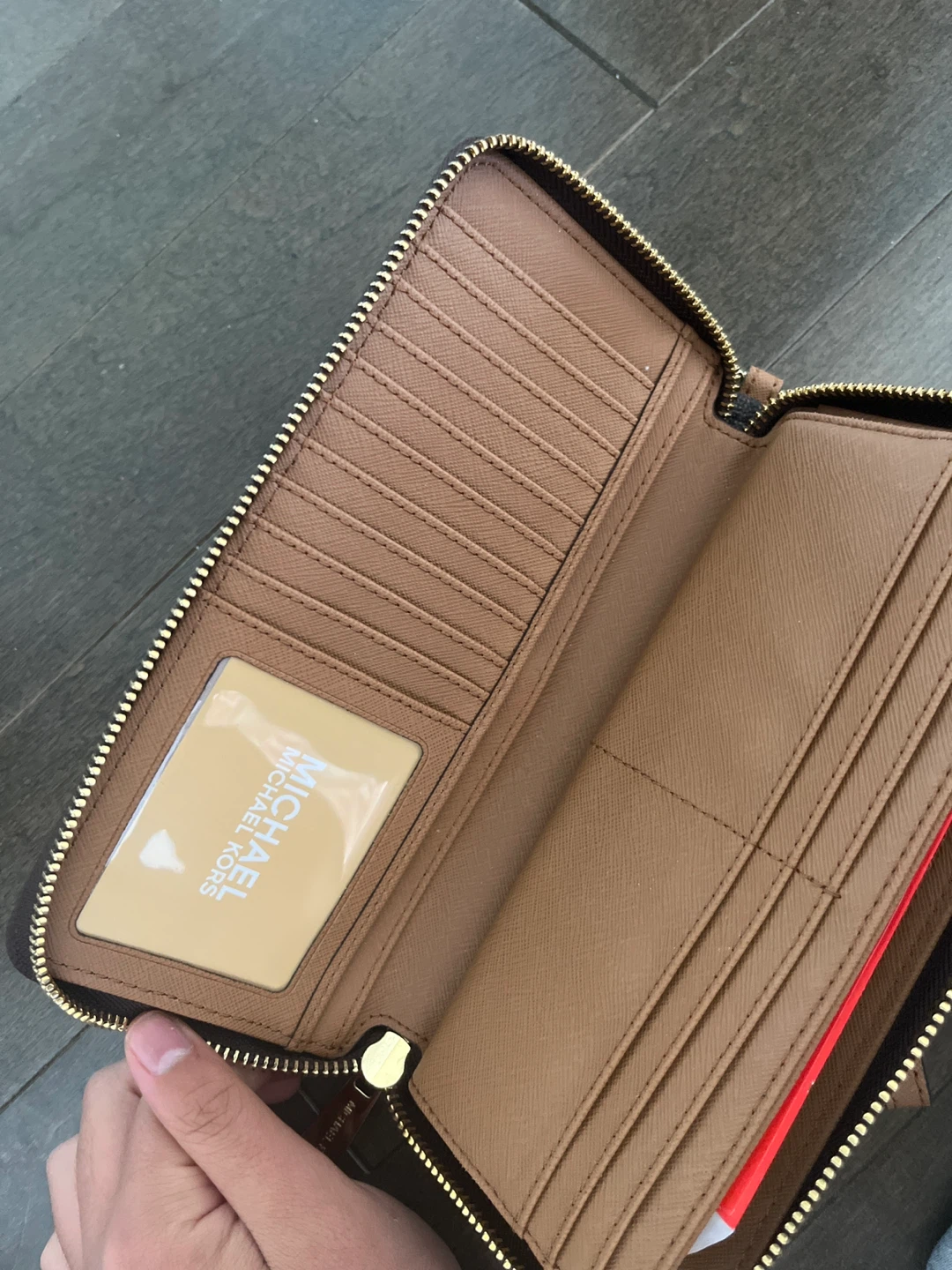Michael Kors Wristlet Wallet - photo 2