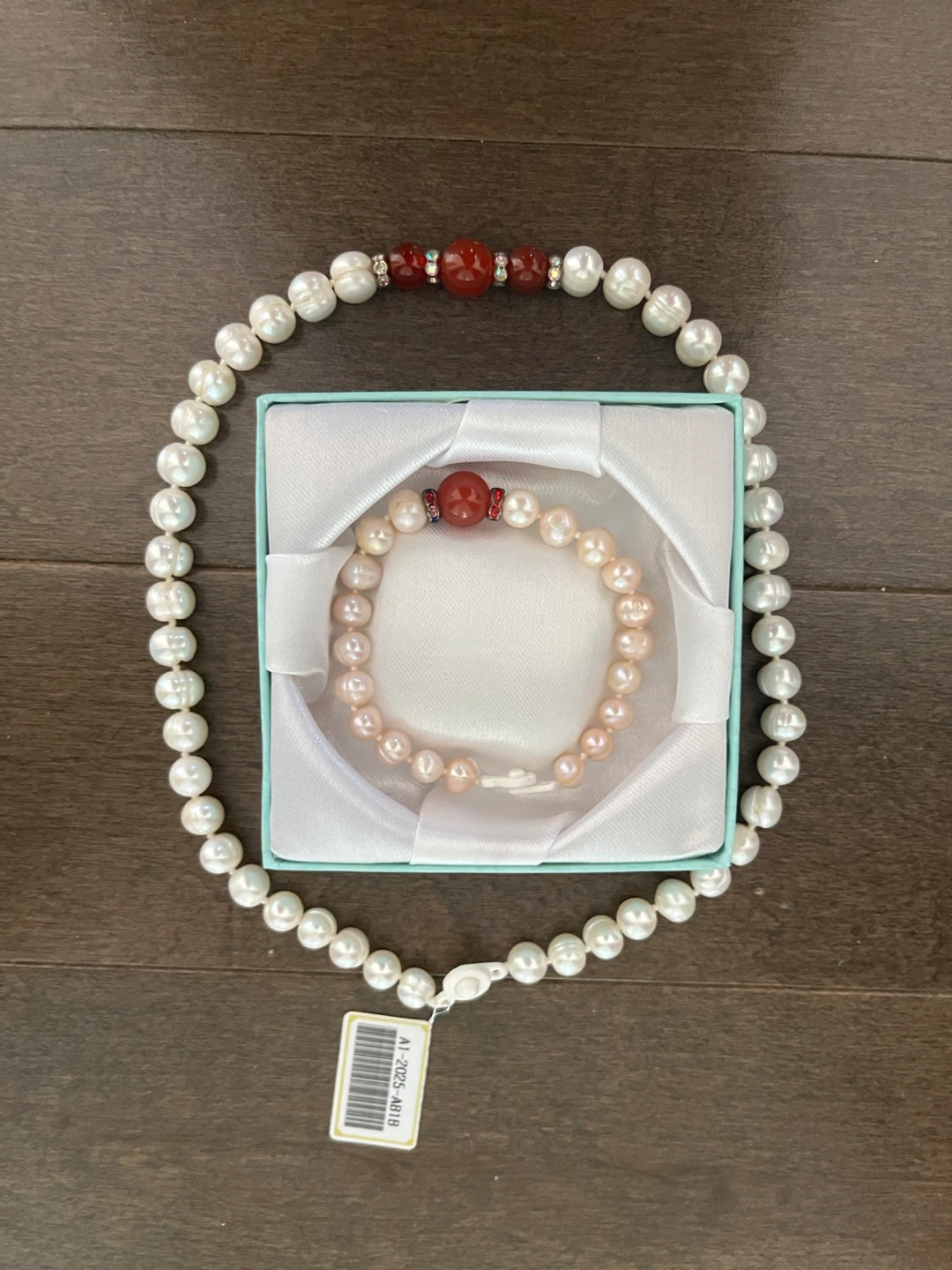 Pearl and Carnelian Set