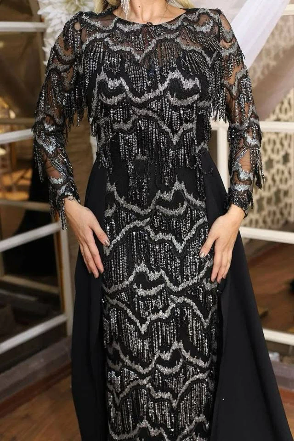 Black sequined evening gown with cape detail - photo 4