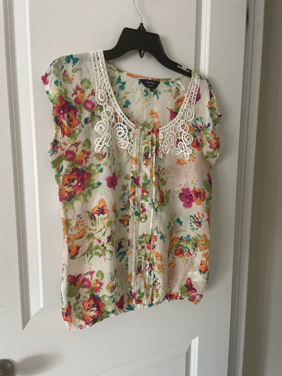 Reitmans Petites Floral Blouse Size M/M