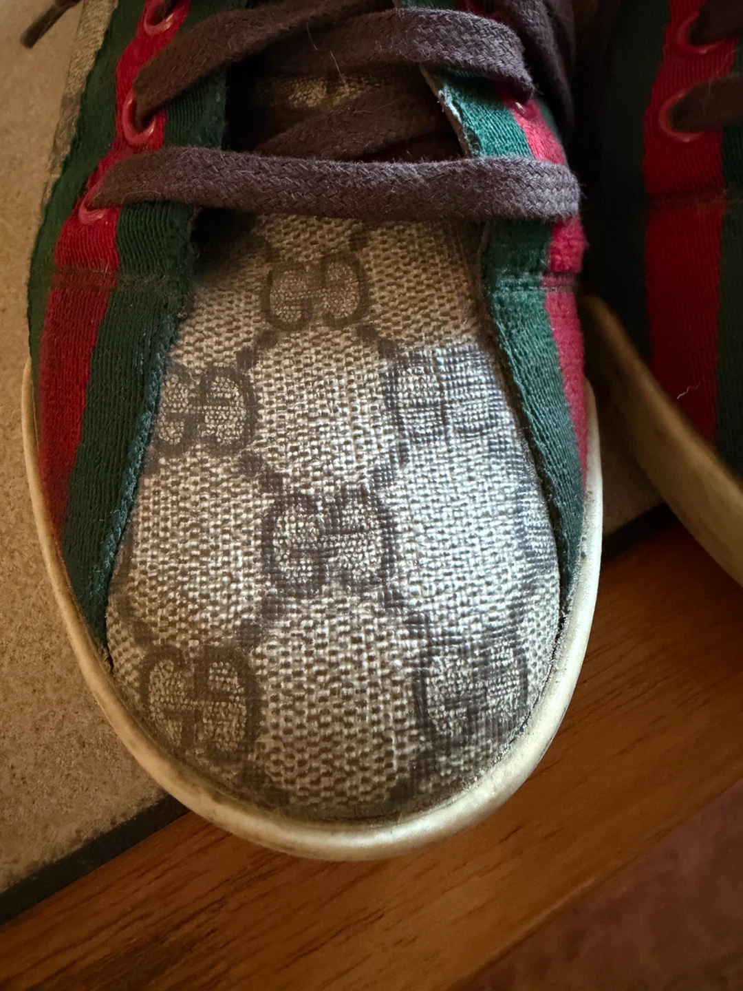 Gucci GG Supreme Canvas Sneakers - photo 4