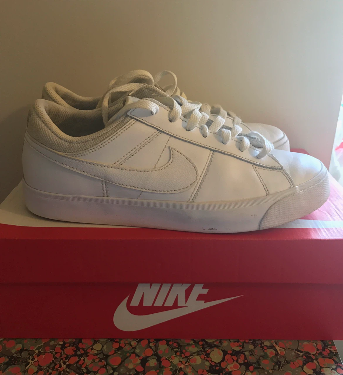 Nike Match Supreme Leather Men's  Sz 7.5 (631656-112) - photo 3