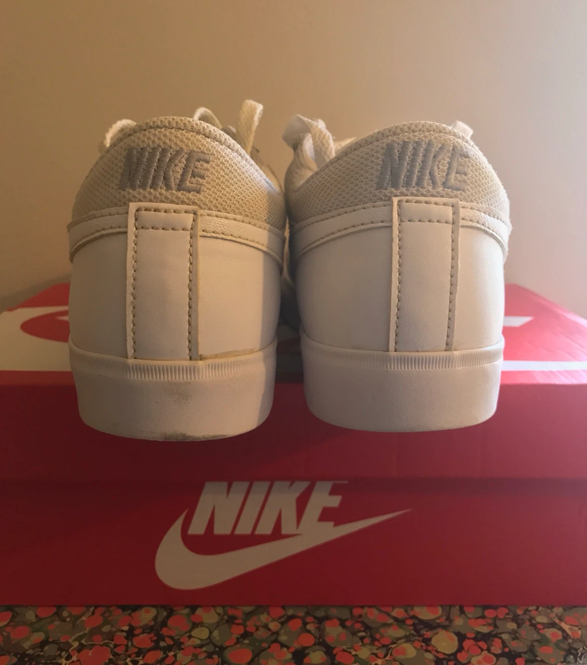 Nike Match Supreme Leather Men's  Sz 7.5 (631656-112) - photo 4