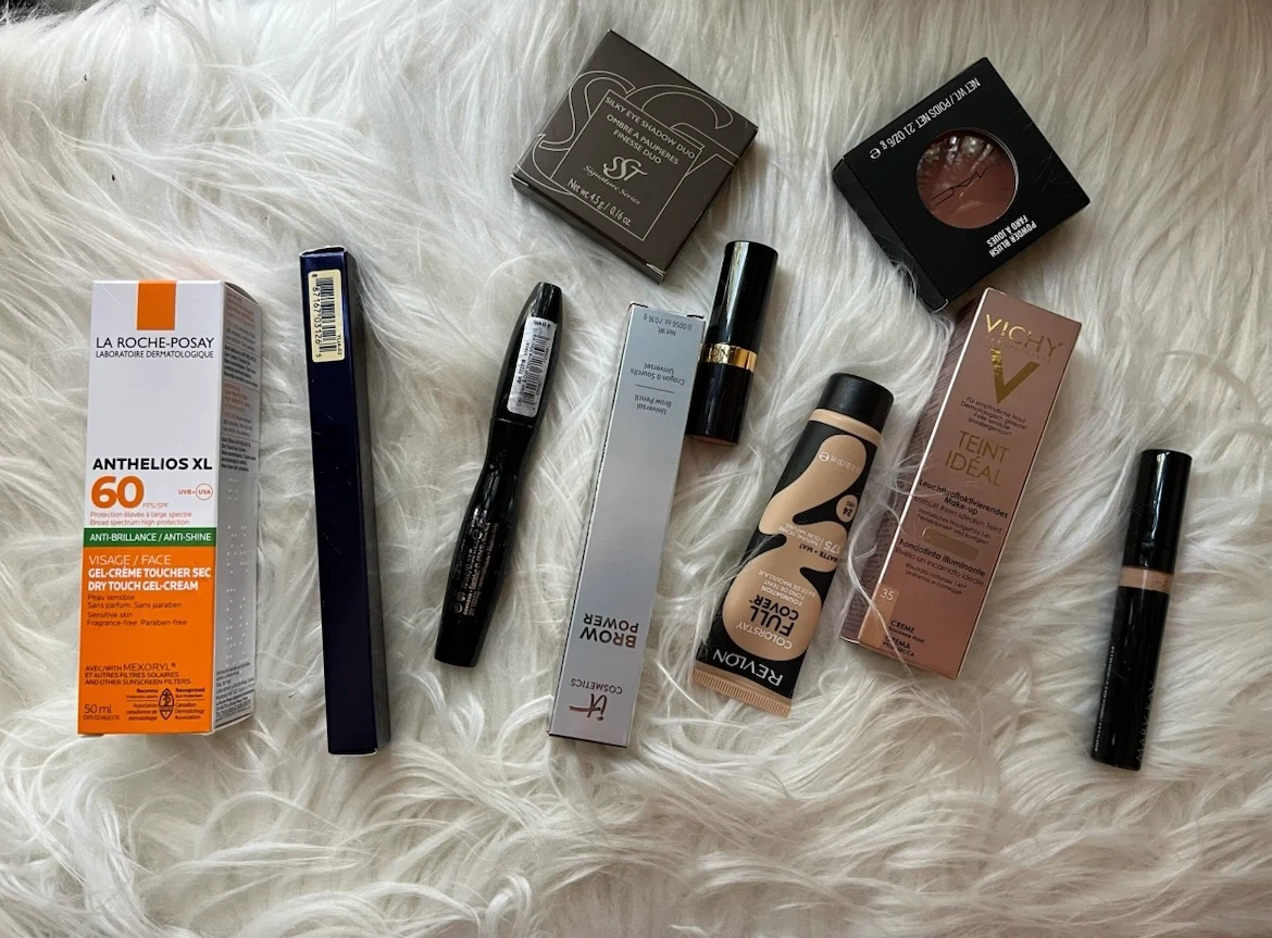 Makeup Bundle - La Roche-Posay, Revlon, Vichy, IT Cosmetics