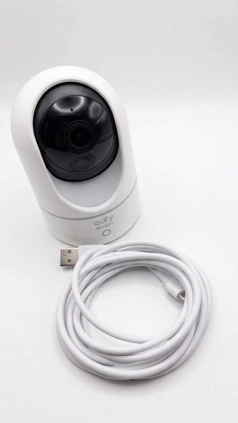 Eufy Security Indoor Cam 2K E220
