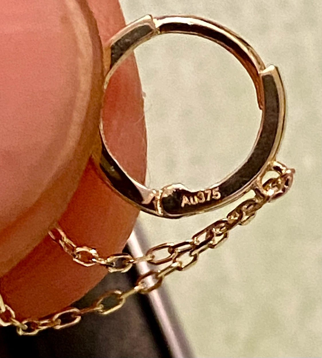 9K Gold Chain Drop Huggie Earrings - photo 3