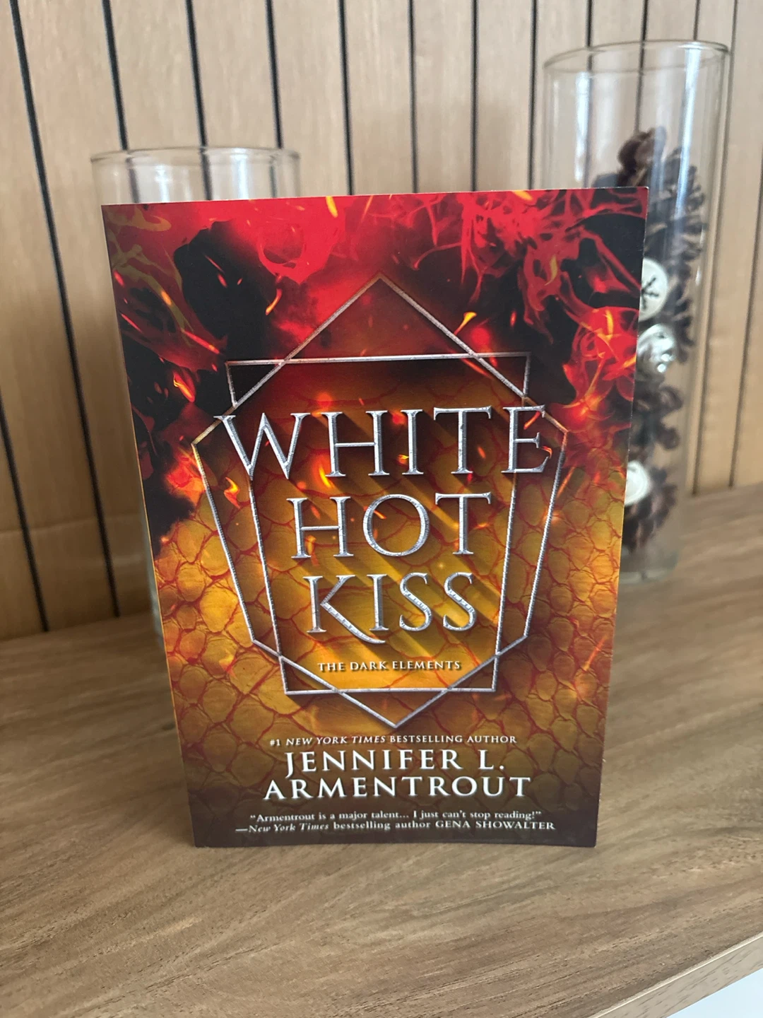 White Hot Kiss by Jennifer L. Armentrout Paperback