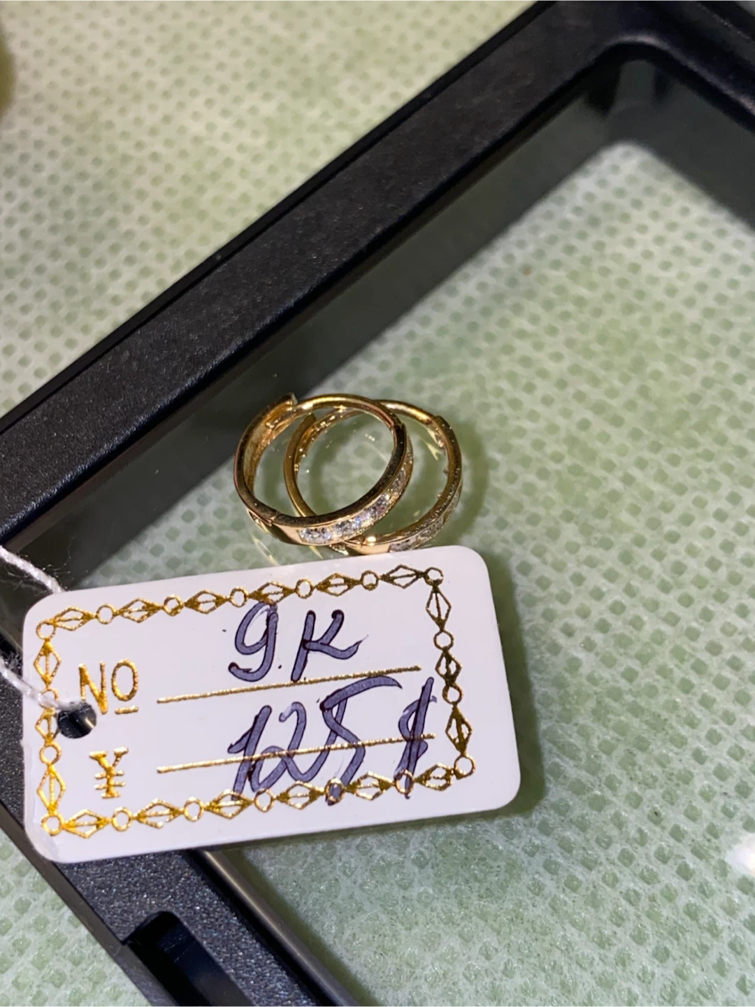 9K Gold Moissanites Hoop Earrings - photo 4