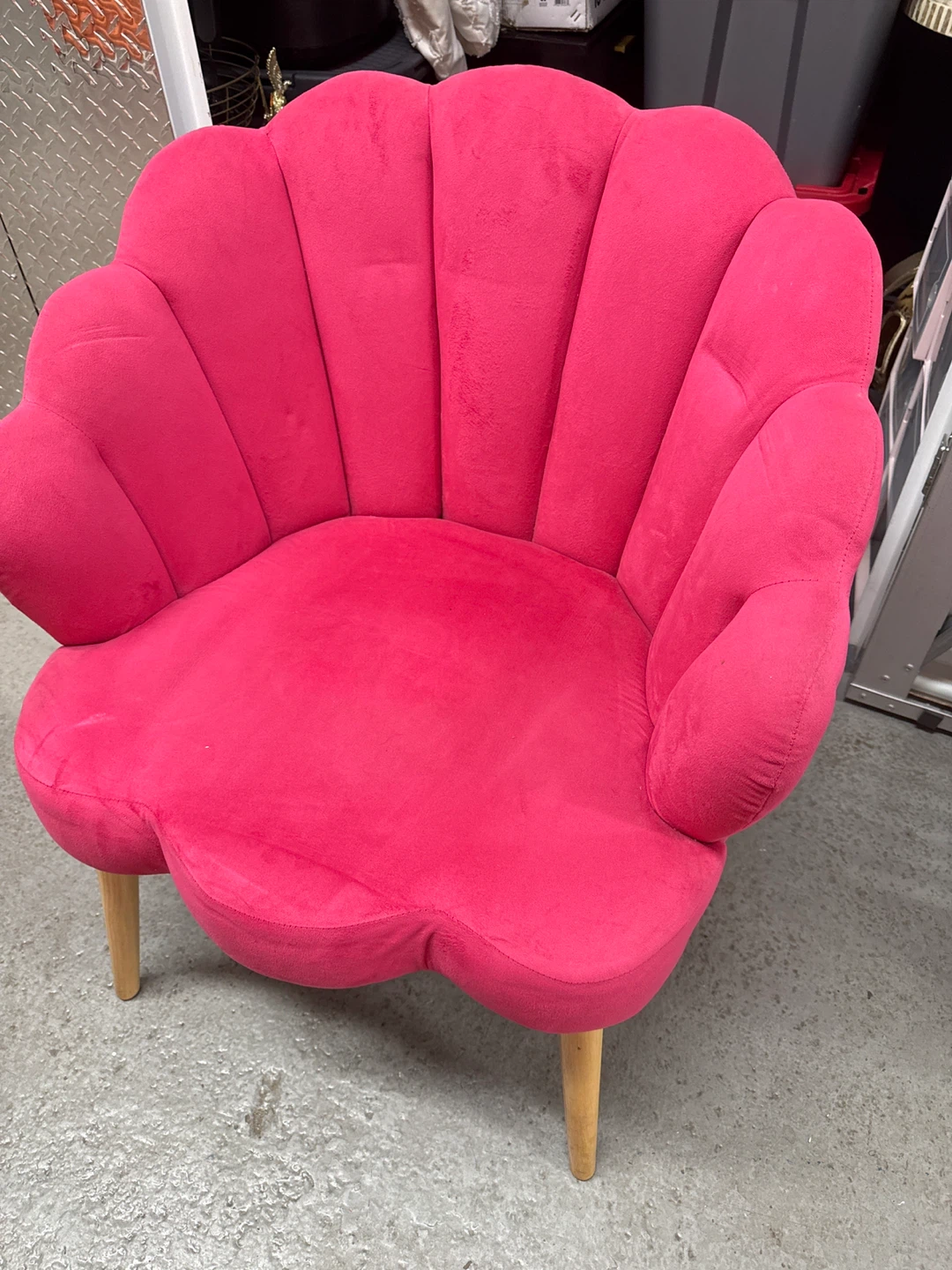 Beautiful Hot Pink Shell Accent Chair